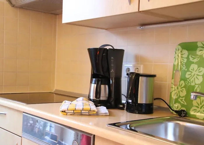 4 Sterne Vilm Mit Terrasse Und Sauna * לובה